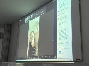 Maria R. Palacios presenting her contribution via Zoom.